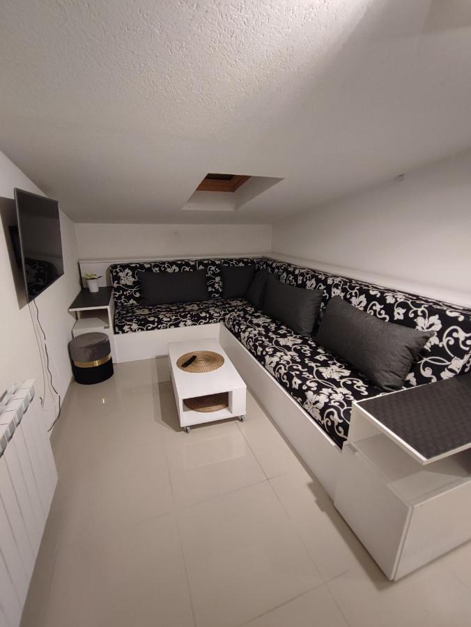Apartmani Vijecnica Сараево Екстериор снимка