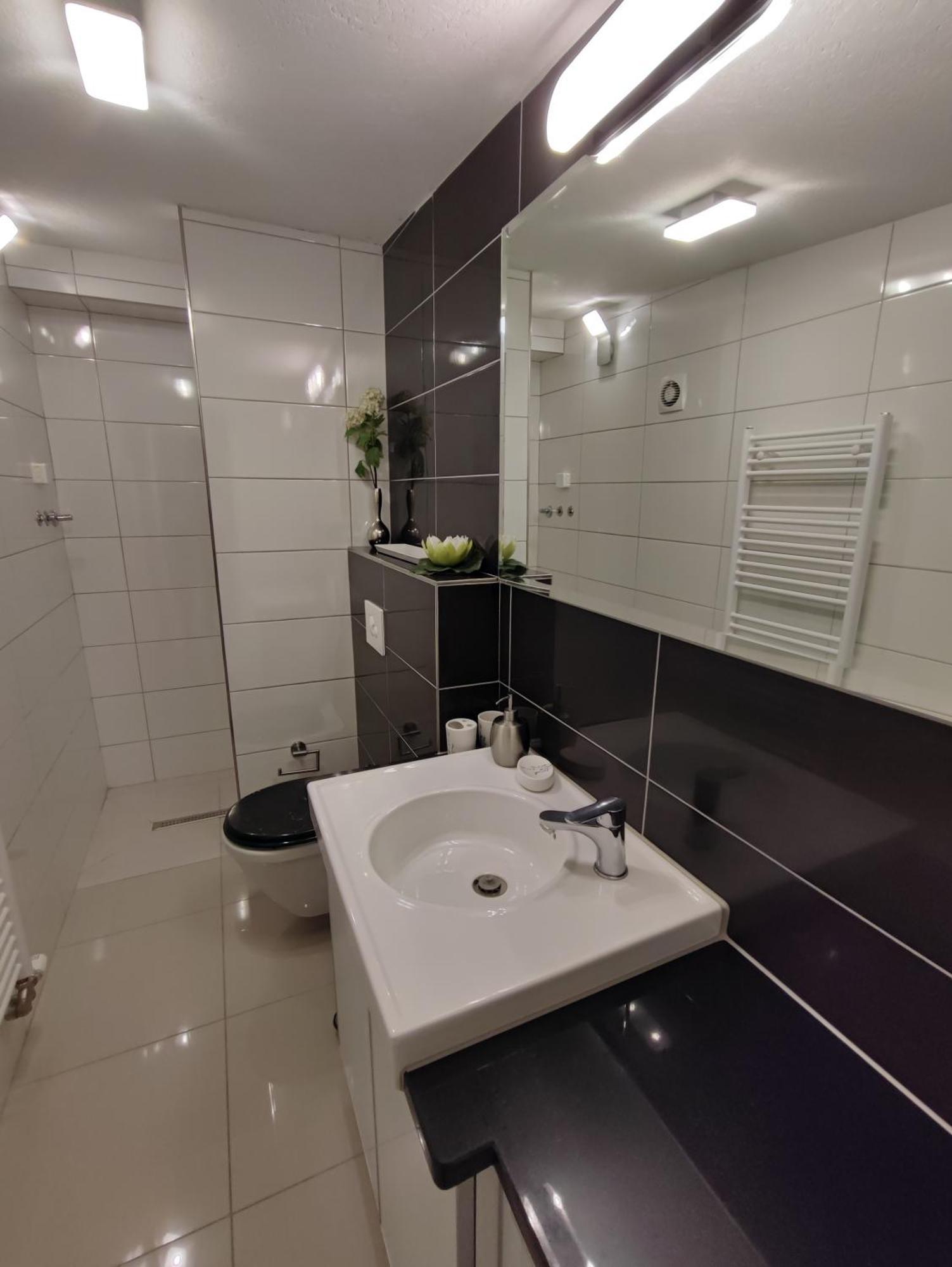 Apartmani Vijecnica Сараево Екстериор снимка